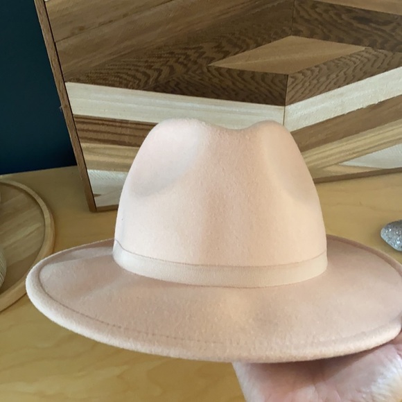 H&M Light Pink Felt Hat Medium/56cm NWOT - Picture 4 of 7